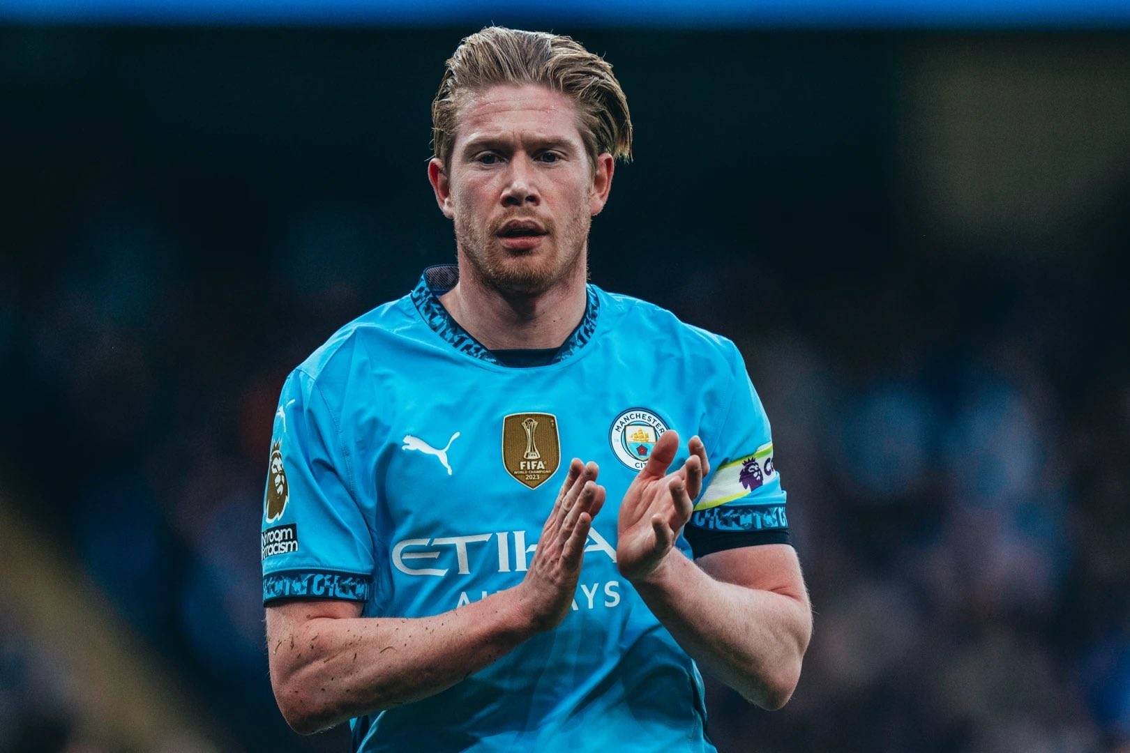 祝贺，王霜和陈晨入选2025国际足联年度最佳女足阵容候选名单