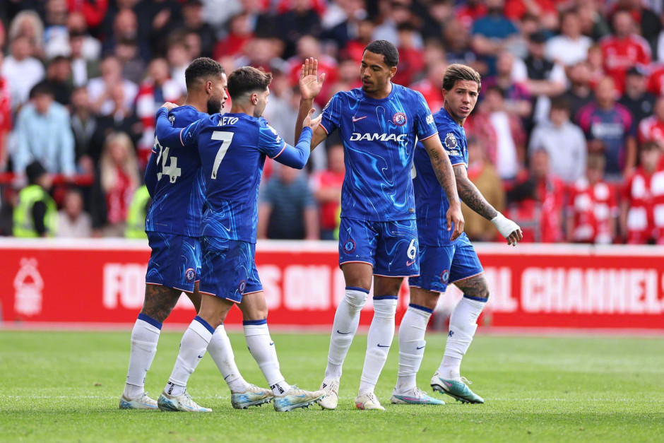 战狼队贡献2射1传！官方：B费当选英超第十五轮最佳球员